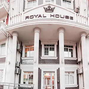 royal-house-apartment.hotels-of-kiev.com/